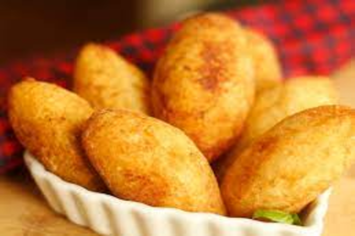 Bolinho De Aipim Recheado Com Carne Mo Da Receitas Top