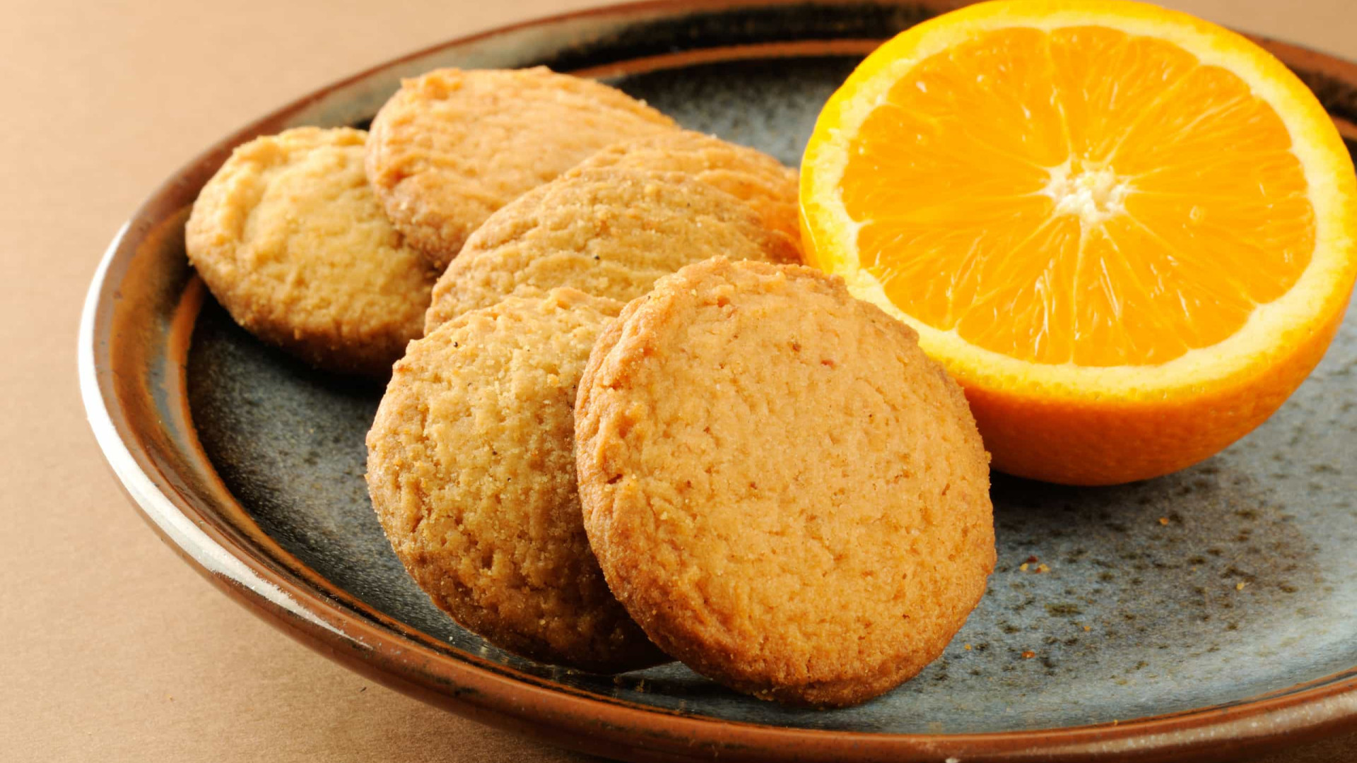 Bolachas de Laranja sem Ovos e sem Manteiga